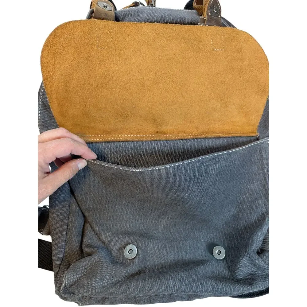 Bristlegrass unisex backpack